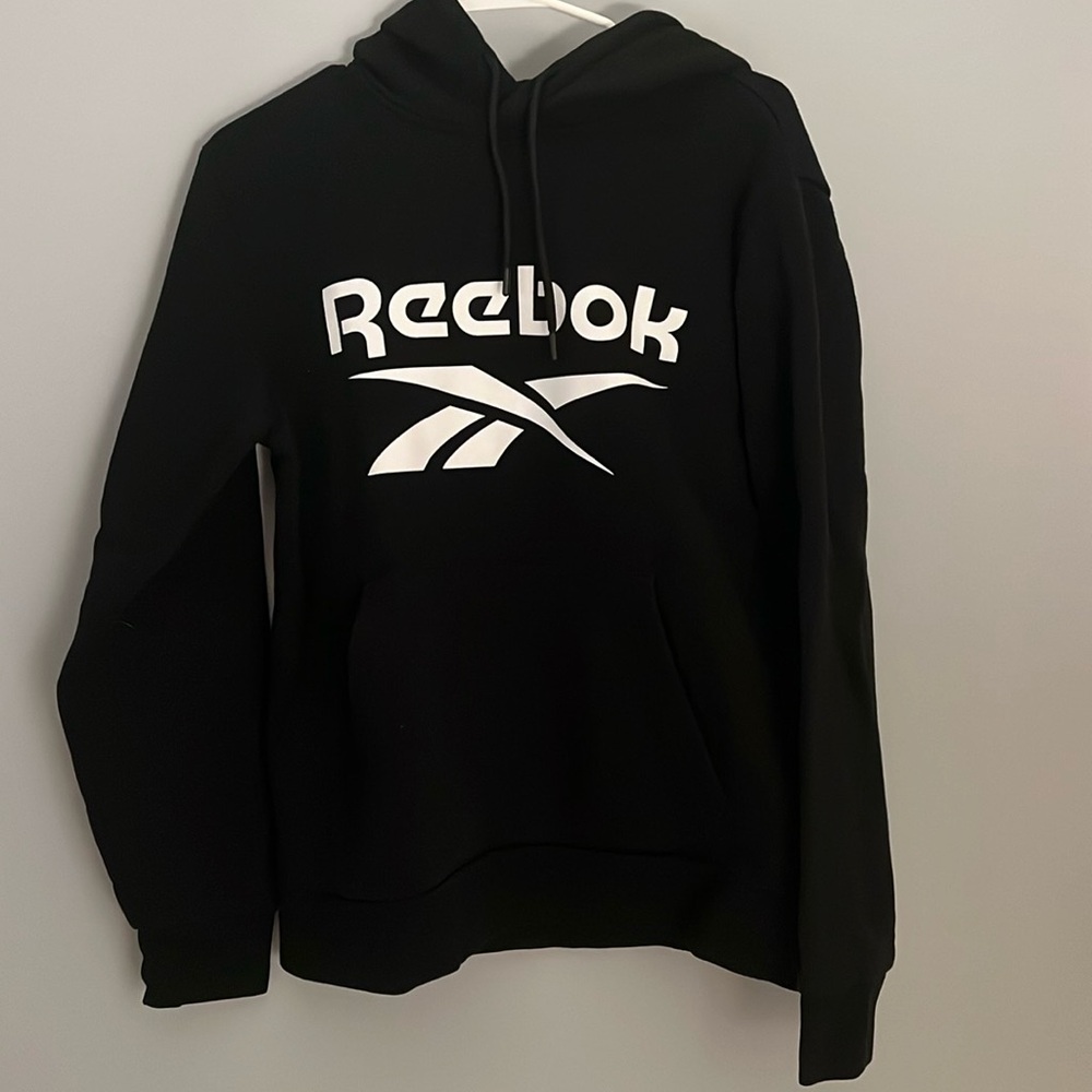 mens reebok sweatshirt